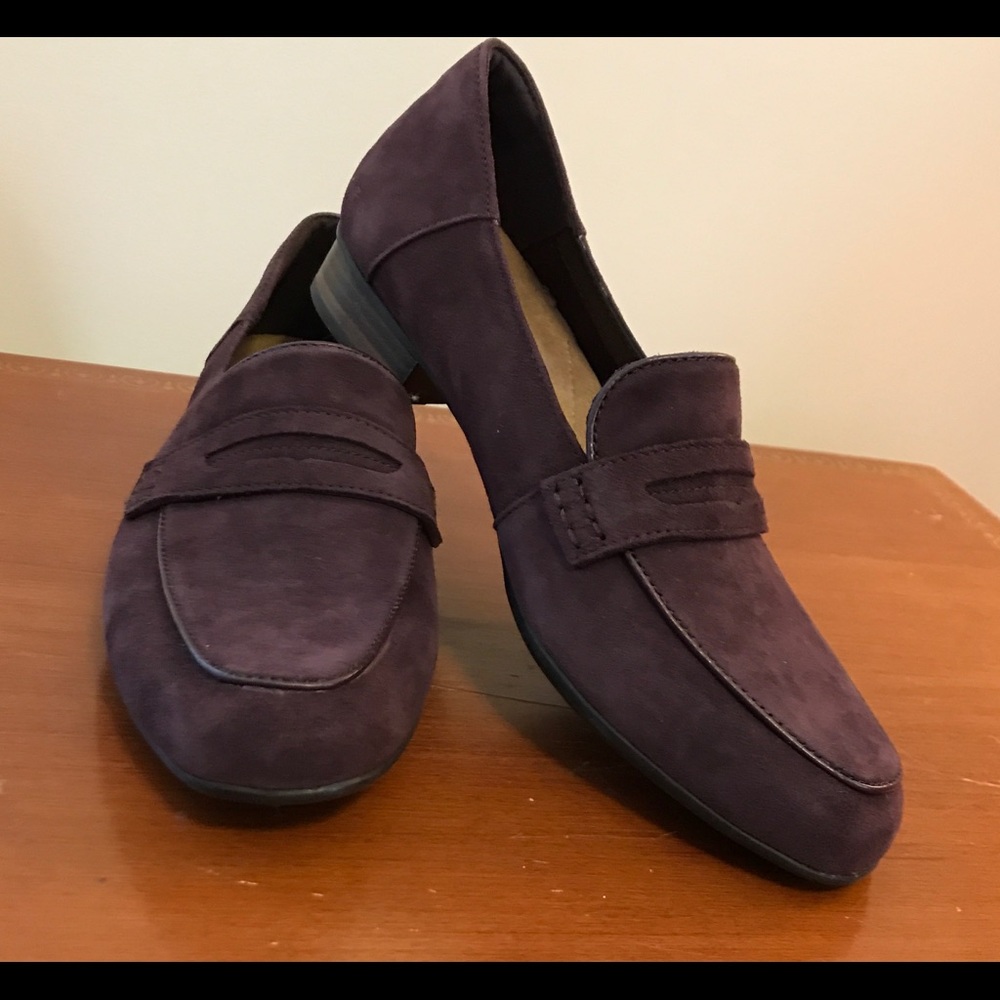 🌻 Clark’s Kesha Cora Suede Penny Loafers